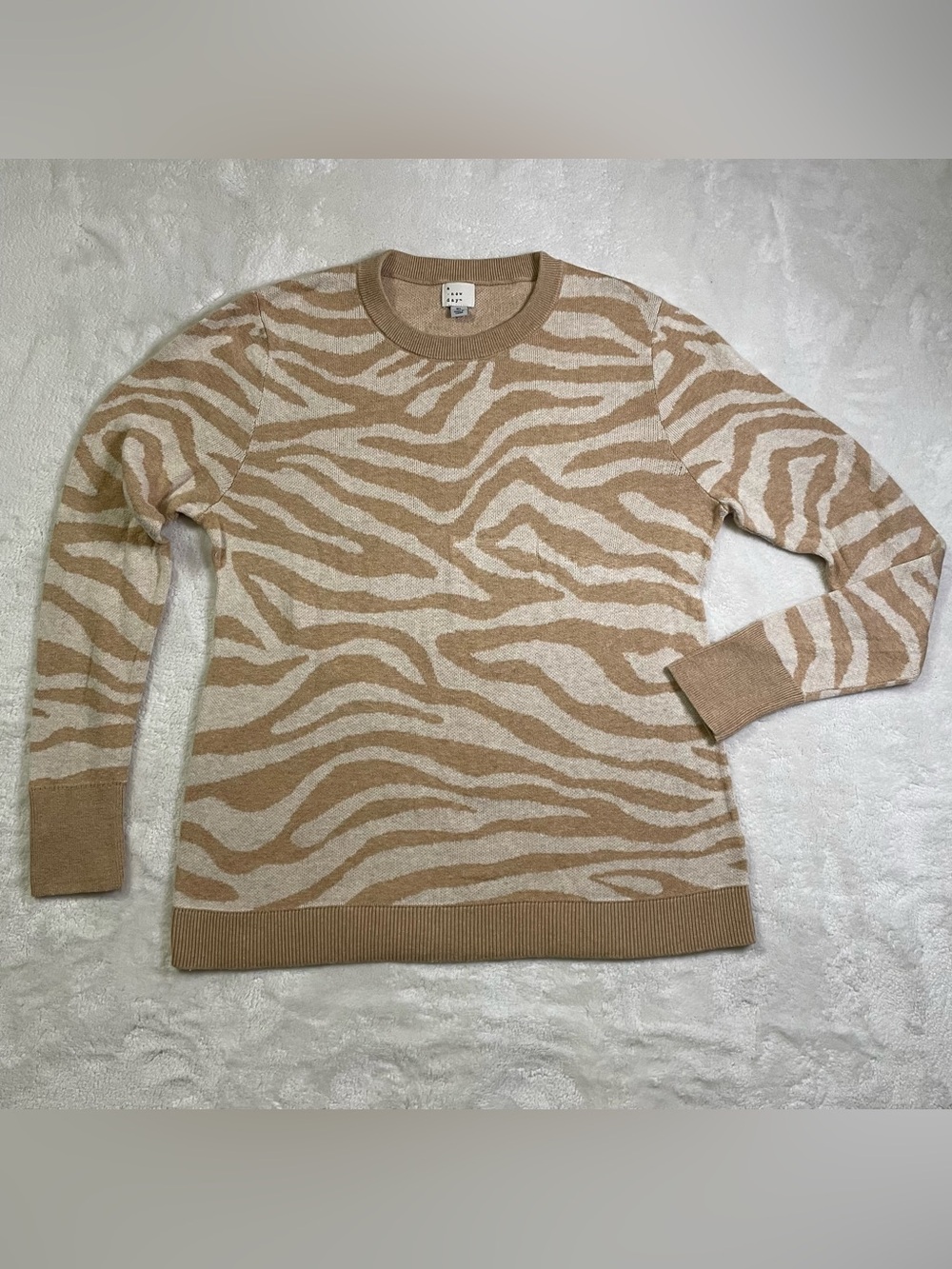 A New Day Tan and Beige Zebra Stripe Long Sleeve size XL